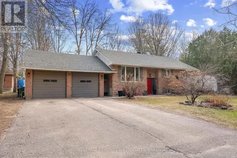 1486 Wilson Road Laurentian Valley ON K8A 6W4