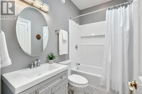 2884 Sunnydale Lane Ramara ON L0K 1B0