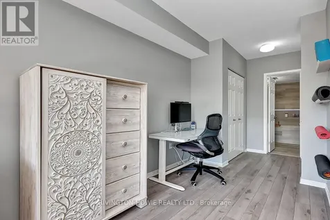 36 Robson Court Ottawa ON K2K 2W1