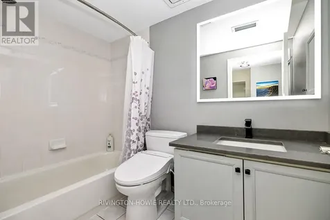 36 Robson Court Ottawa ON K2K 2W1