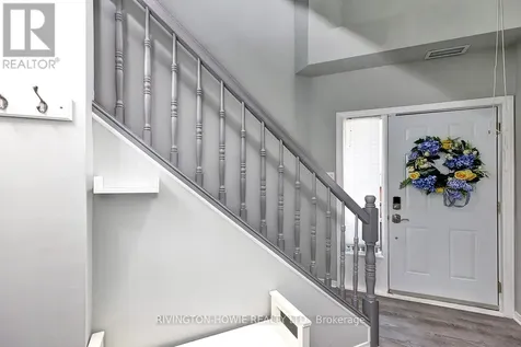 36 Robson Court Ottawa ON K2K 2W1