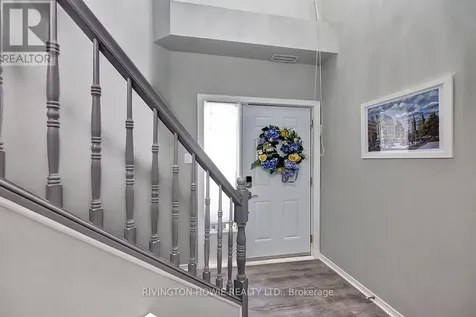 36 Robson Court Ottawa ON K2K 2W1