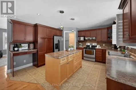 17 Deaken Drive East Luther Grand Valley ON L9W 0Z8