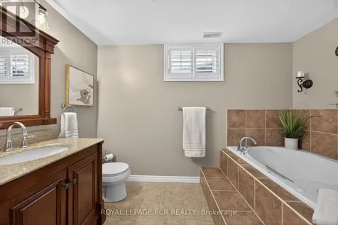 17 Deaken Drive East Luther Grand Valley ON L9W 0Z8