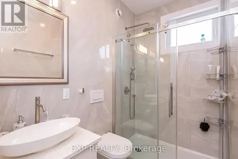 1473 Rosebella Avenue West Ottawa ON K1T 1E5