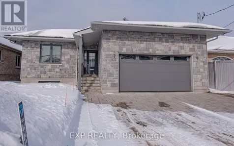 1473 Rosebella Avenue West Ottawa ON K1T 1E5