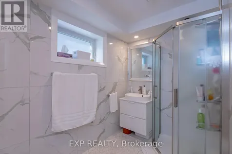 1473 Rosebella Avenue West Ottawa ON K1T 1E5