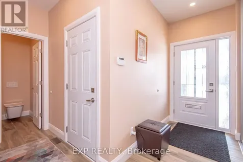 1473 Rosebella Avenue West Ottawa ON K1T 1E5