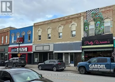 925 & 927 2nd Avenue East Owen Sound ON N4K 2H5