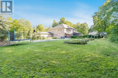 1762 Wilkinson Street Innisfil ON L9S 1X3
