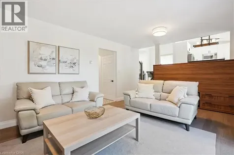 93 Westgate Park Drive St. Catharines ON L2N 5X1