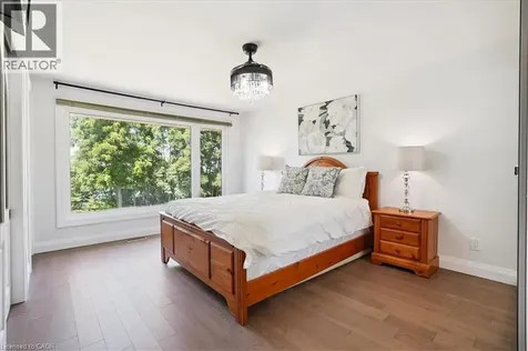 93 Westgate Park Drive St. Catharines ON L2N 5X1