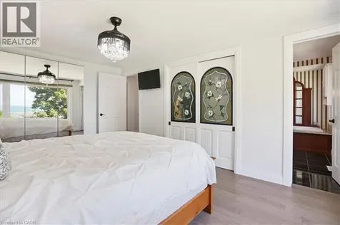 93 Westgate Park Drive St. Catharines ON L2N 5X1