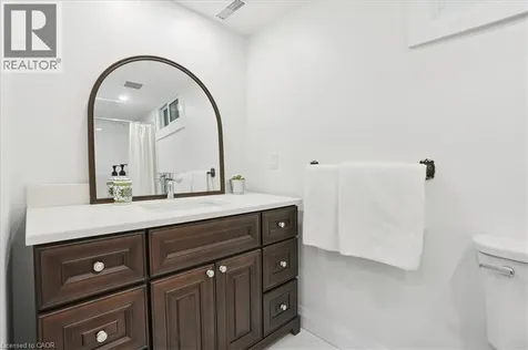 93 Westgate Park Drive St. Catharines ON L2N 5X1