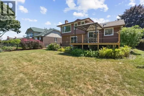 93 Westgate Park Drive St. Catharines ON L2N 5X1