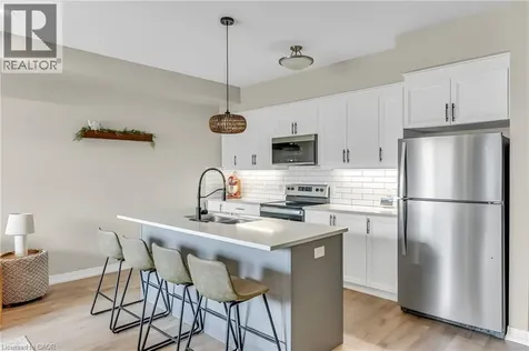 261 Woodbine Avenue Kitchener ON N2R 0S7