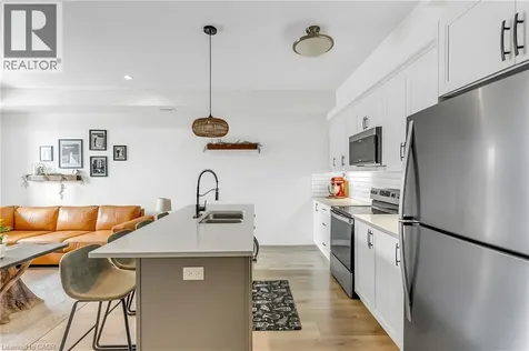 261 Woodbine Avenue Kitchener ON N2R 0S7