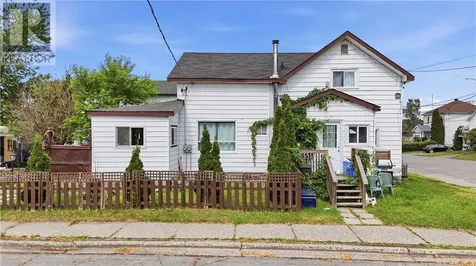435 Clinton Avenue Sudbury ON P3B 2S2