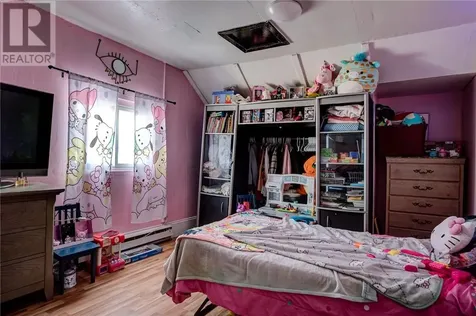 435 Clinton Avenue Sudbury ON P3B 2S2