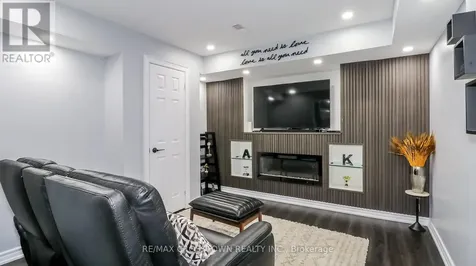 1709 Emberton Way Innisfil ON L9S 0N4