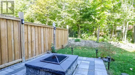 1709 Emberton Way Innisfil ON L9S 0N4