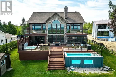 156 Bartlett Boulevard Collingwood ON L9Y 5C9