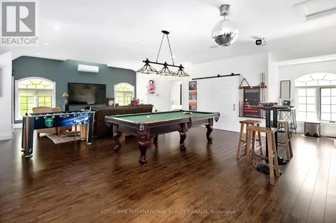 156 Bartlett Boulevard Collingwood ON L9Y 5C9