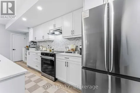 182 Murray Street Ottawa ON K1N 5M8