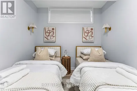 182 Murray Street Ottawa ON K1N 5M8