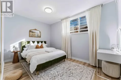 182 Murray Street Ottawa ON K1N 5M8