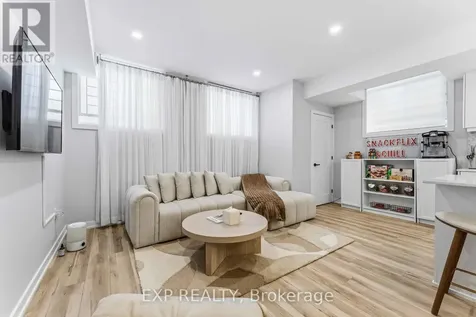 182 Murray Street Ottawa ON K1N 5M8