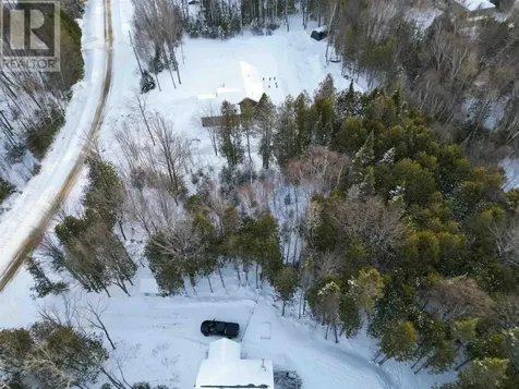 18 Lake Drive Blind River ON P0R 1B0