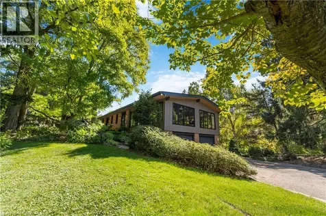 154 Middletown Road Dundas ON L9H 5E1