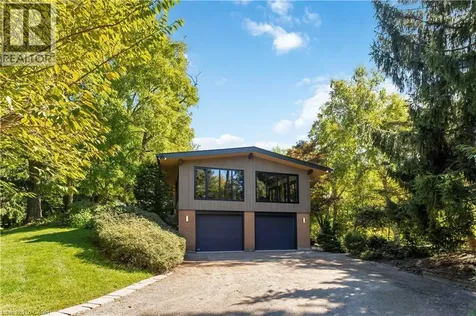 154 Middletown Road Dundas ON L9H 5E1