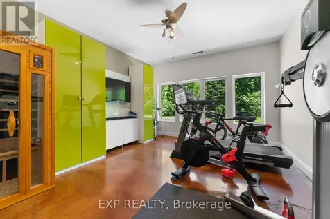 5759 Queenscourt Crescent Ottawa ON K4M 1K3