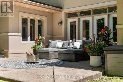 5759 Queenscourt Crescent Ottawa ON K4M 1K3