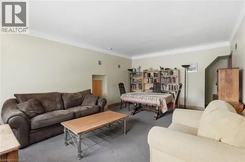 196 Glen Road Hamilton ON L8S 3N4