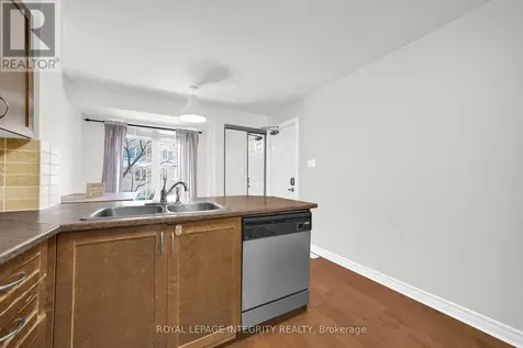 268 Paseo Pvt Private Ottawa ON K2G 4N7