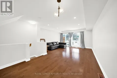 268 Paseo Pvt Private Ottawa ON K2G 4N7