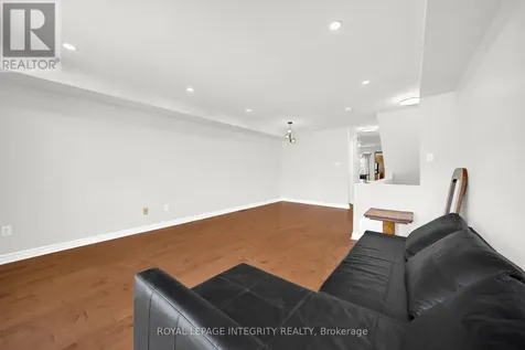 268 Paseo Pvt Private Ottawa ON K2G 4N7