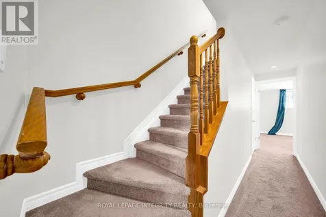 268 Paseo Pvt Private Ottawa ON K2G 4N7