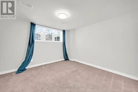 268 Paseo Pvt Private Ottawa ON K2G 4N7
