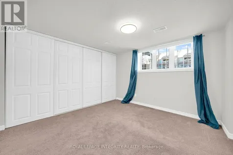 268 Paseo Pvt Private Ottawa ON K2G 4N7