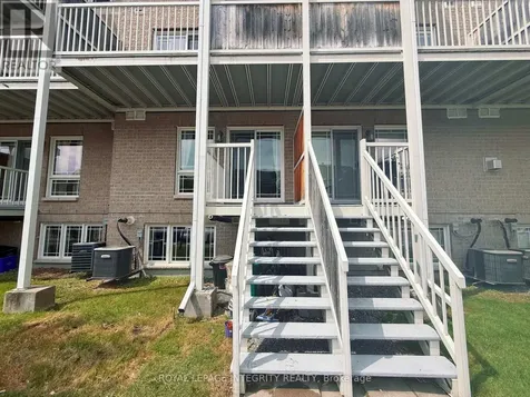 268 Paseo Pvt Private Ottawa ON K2G 4N7