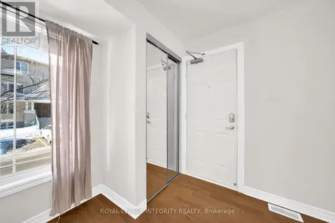 268 Paseo Pvt Private Ottawa ON K2G 4N7
