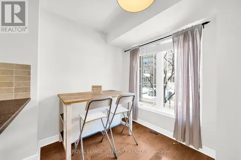 268 Paseo Pvt Private Ottawa ON K2G 4N7