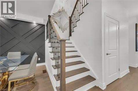 122 Shoreview Place Stoney Creek ON L8E 0J4