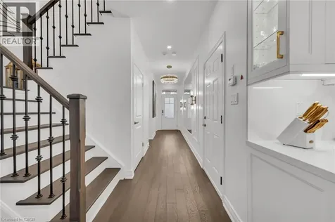 122 Shoreview Place Stoney Creek ON L8E 0J4