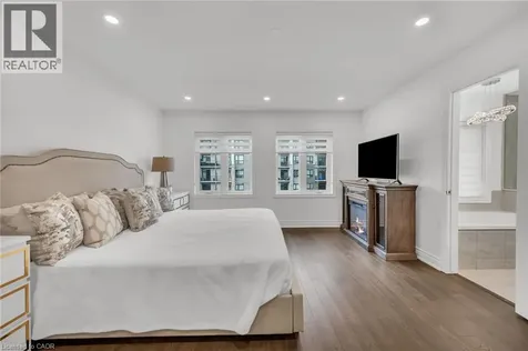 122 Shoreview Place Stoney Creek ON L8E 0J4