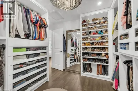 122 Shoreview Place Stoney Creek ON L8E 0J4